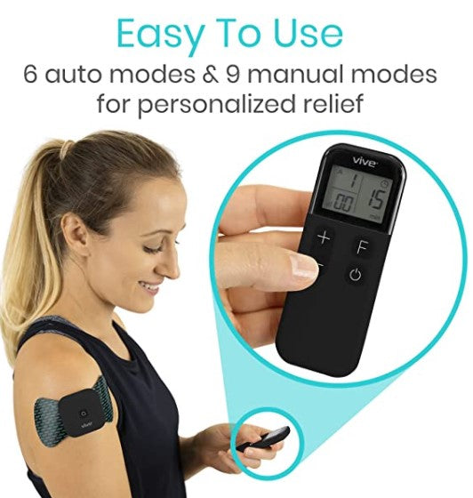 Woman using electronic device on shoulder with remote control, highlighting features like auto and manual modes.