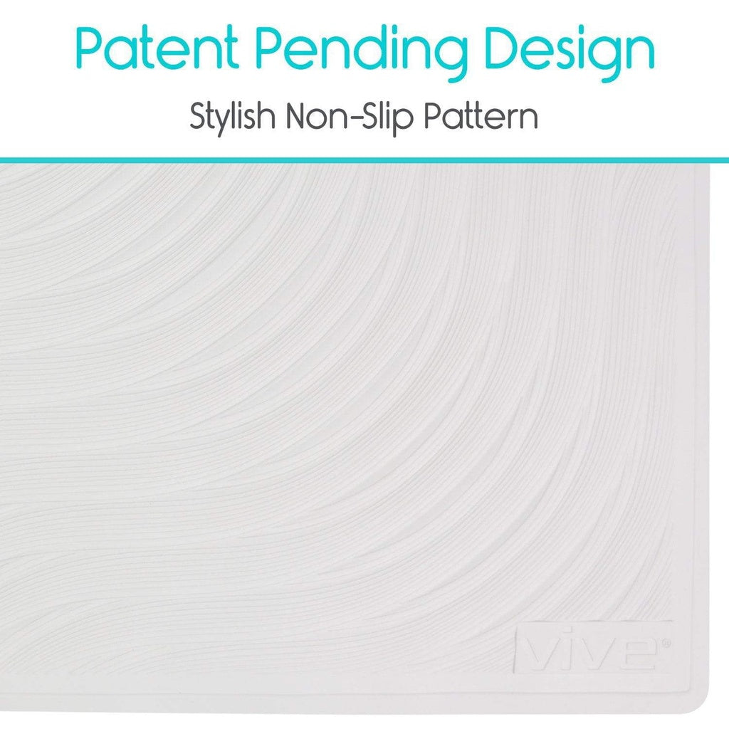 non-slop pattern on top of bath mat